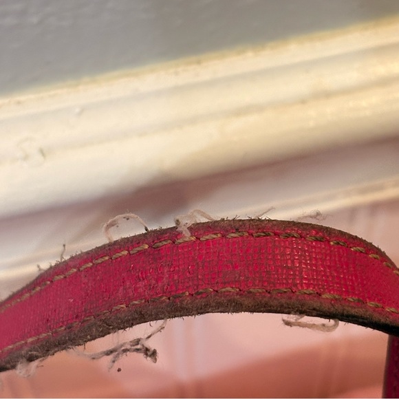 DOONEY & BOURKE Monogram
Signature Charleston Shopper Bag
Pink Canvas READ - Picture 4 of 14